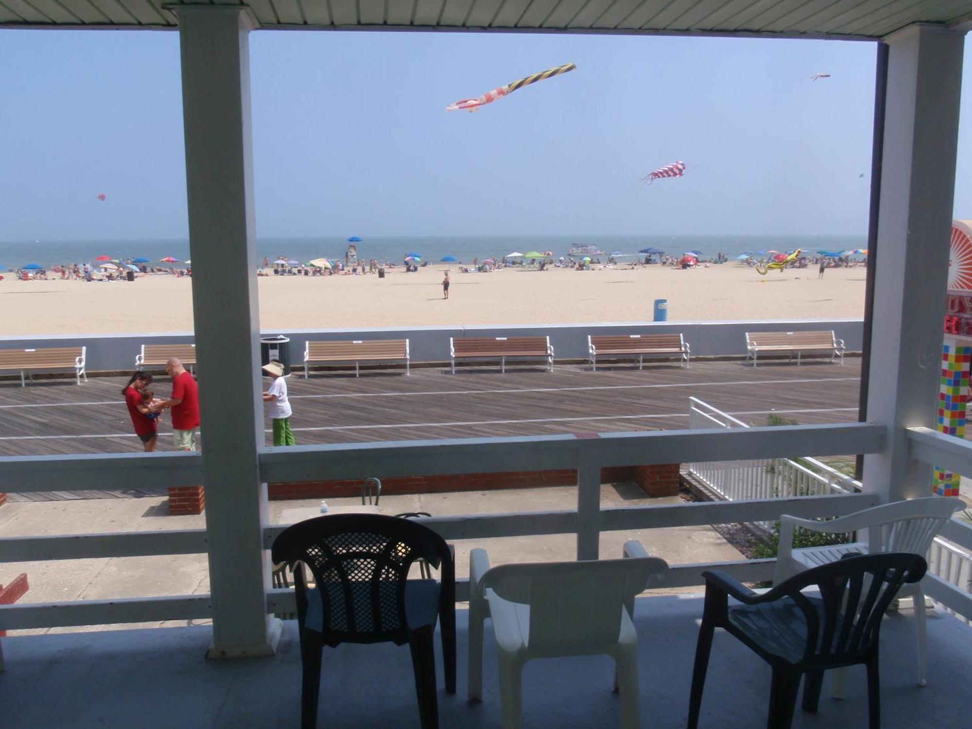Majestic Hotel & Apartments Ocean City Ngoại thất bức ảnh
